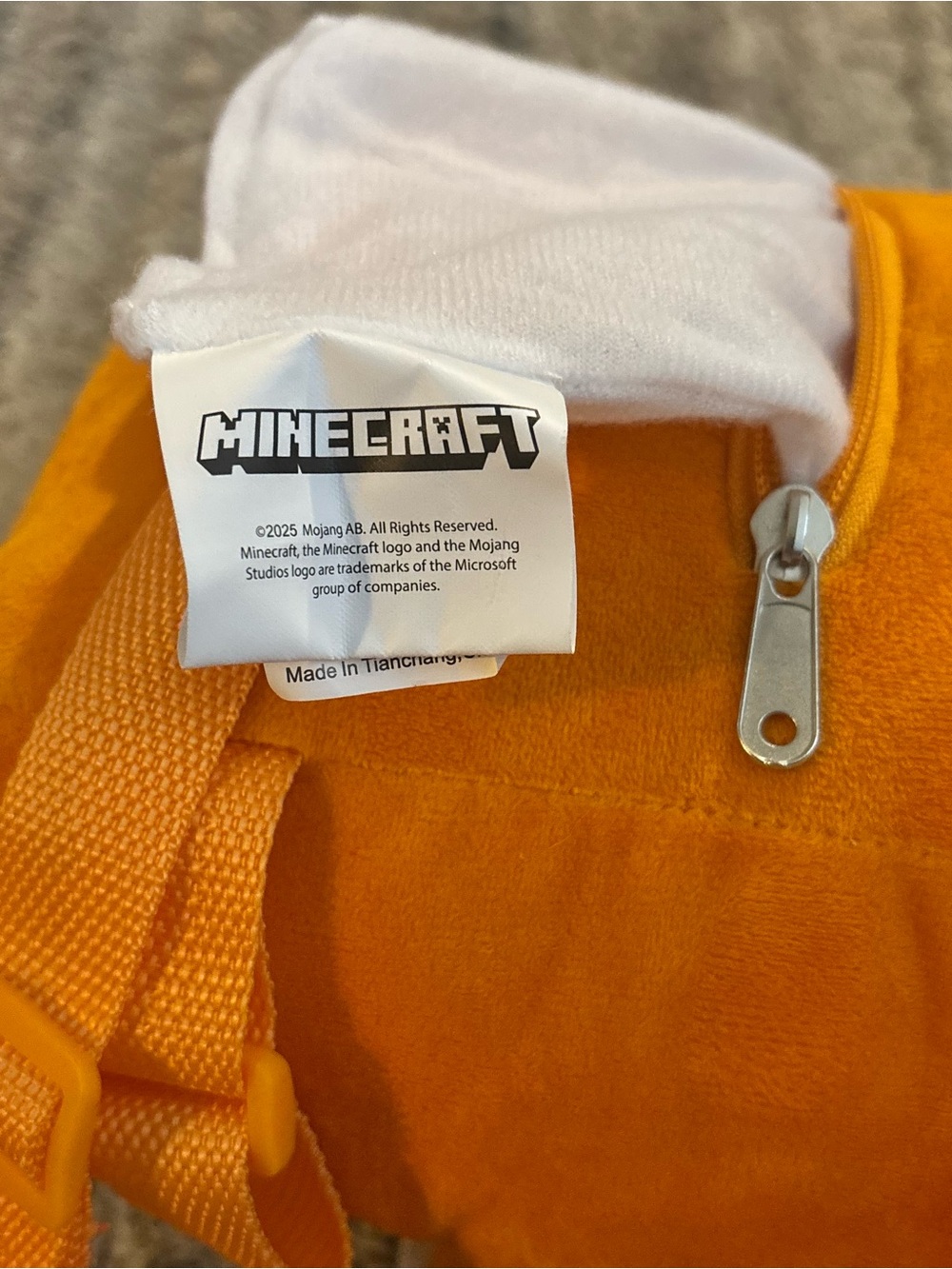 Minecraft Fox Backpack - Picture 3 of 4